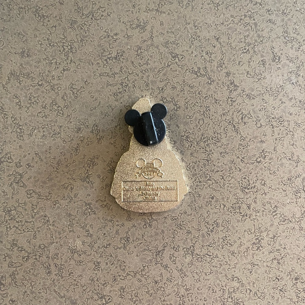 DISNEY Pin! - Picture 3 of 3